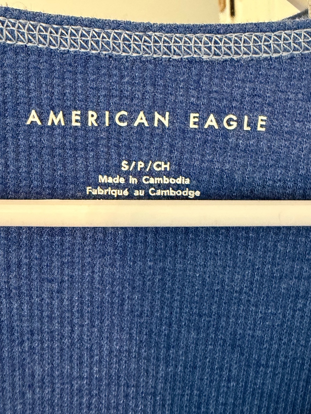 American Eagle Outfitters Blue Ribbed Long-Sleeve V-Neck Crop Top - Picture 2 of 5
